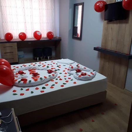 Esas Pansiyon Gemlik Exterior photo